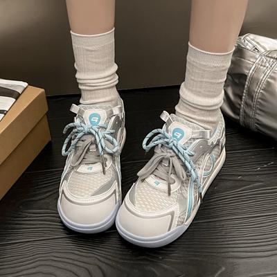 Женская обувь – Кроссовки