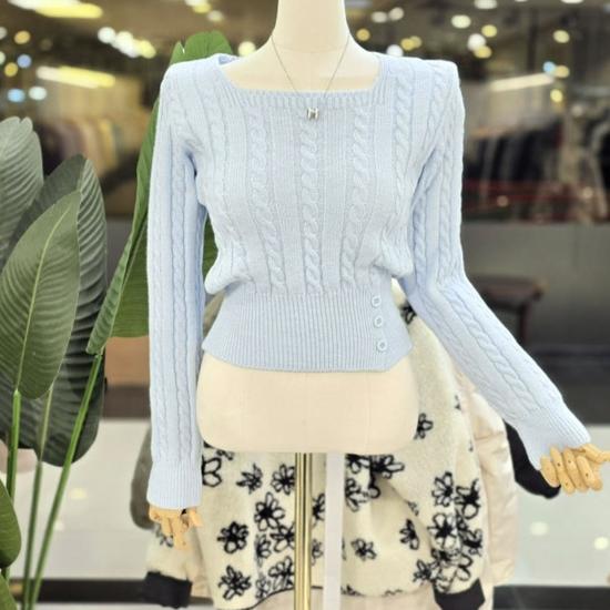 Button Decorated Cable Knit Square Neck Knit Top (C26B7FKT011)