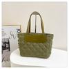 Versatile Large Retro Tote Bag Durable Nylon Handbag Ideal For Everyday Commute Women