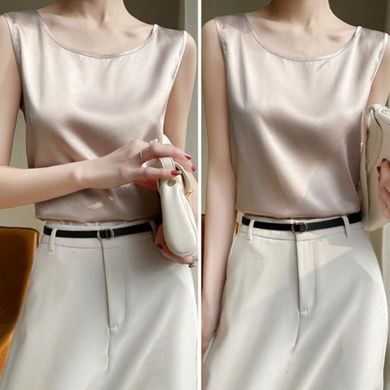 Women Summer Vest Round Neck Sleeveless Smooth Satin Vest Regular Fit Tank Tops Casual Camisole Clubs Daily Wear