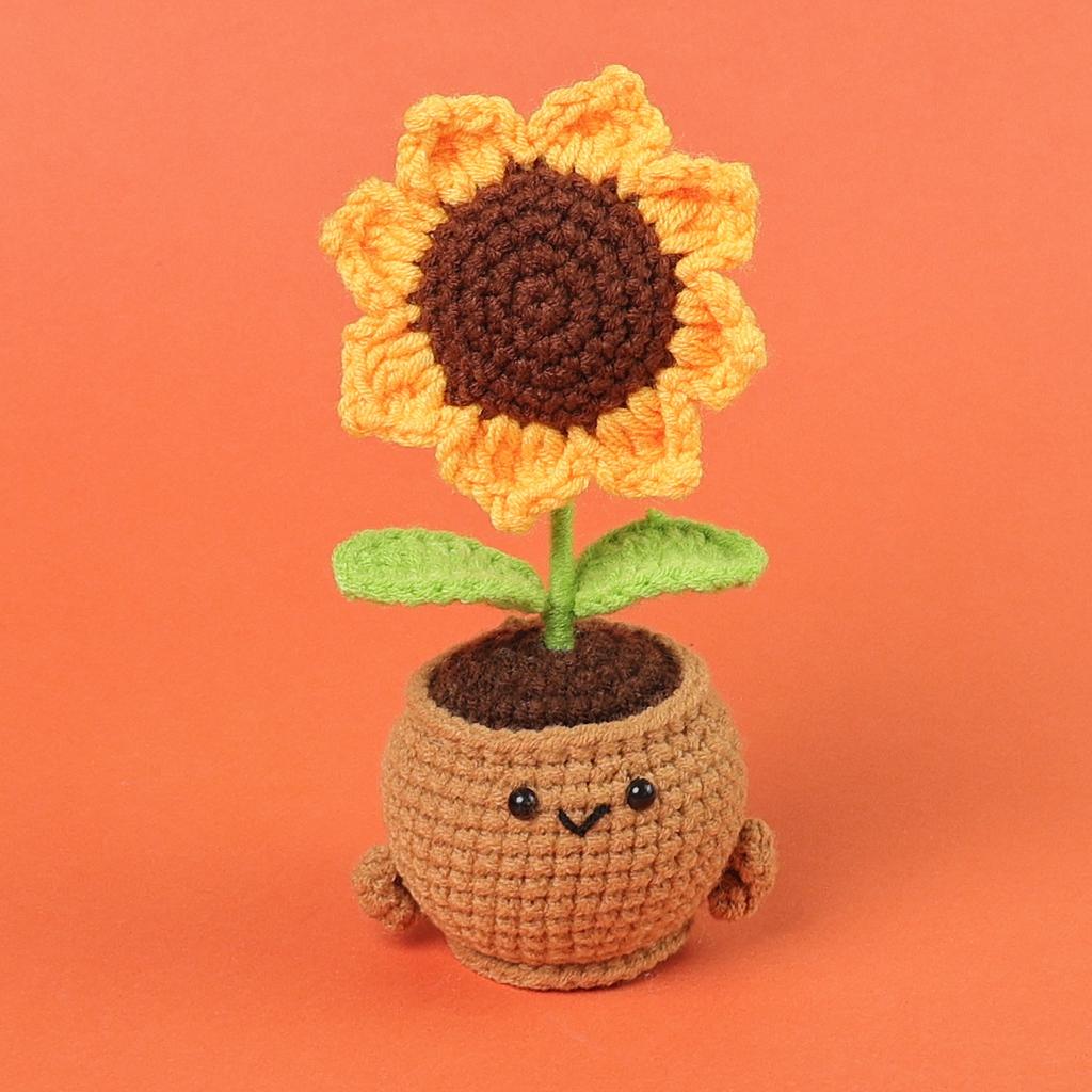 Cute Crochet Sunflowers with Potted Funny Kintted Flower Car Table Decor Handwoven Plant Gift Graduation Gifts