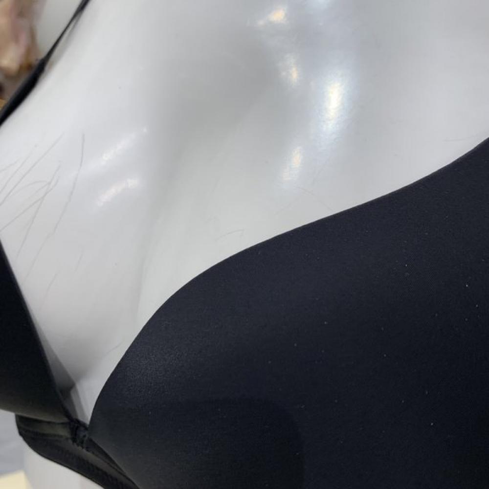 Triumph Женский невидимый бюстгальтер без косточек Черный tcbS111849h04