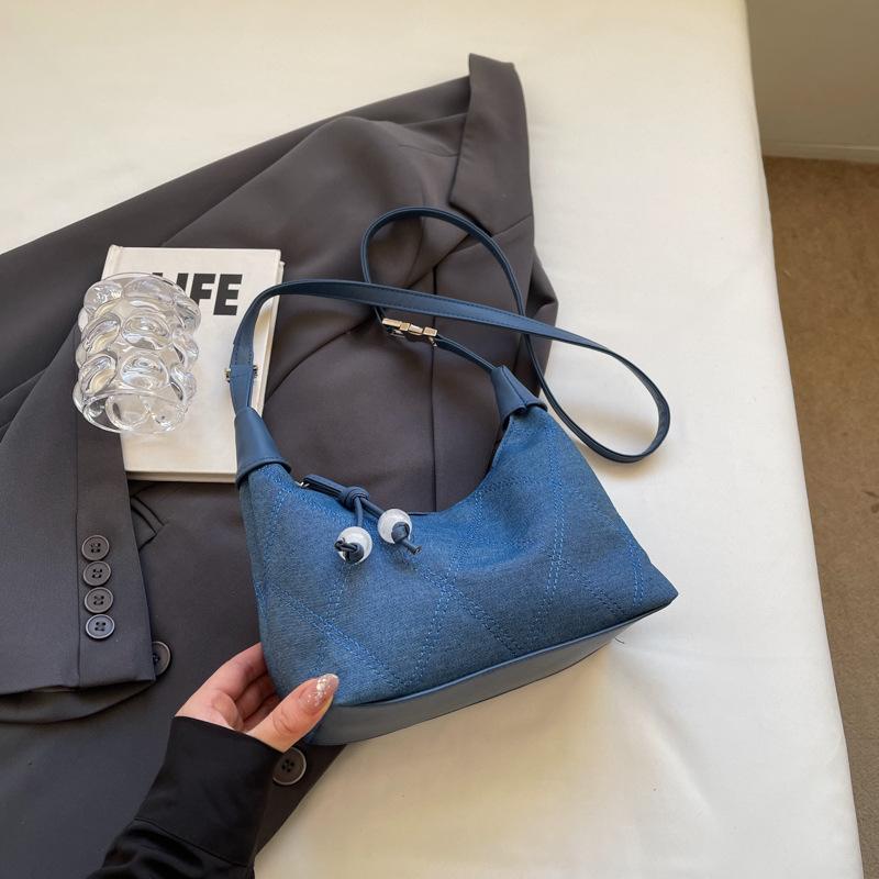 Нишевая простая сумка простая сумка-ведро 2024 новая модная сумка через плечо простая сумка-мессенджер в иностранном стиле