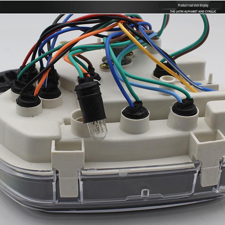 Yibaike Мотоциклетный прибор с изогнутым лучом TBT110: Сборка тахометра, одометра, спидометра.