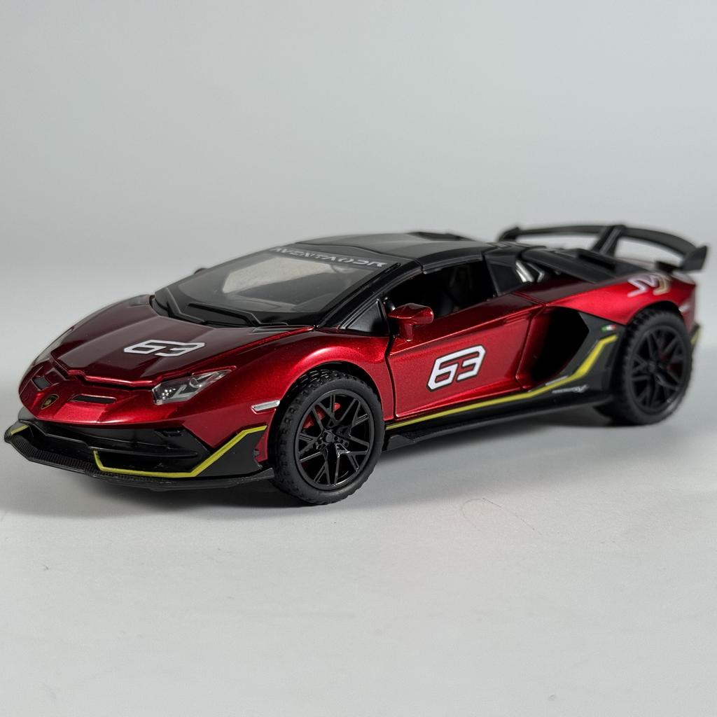 1:32 Aventador SVJ 63 Съемная Версия Суперспортивный Автомобиль Сплав Литье под Давлением Модель Автомобиля Домашние Модные Игрушки Украшения Рождественские Подарки Дети