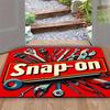 Нескользящий коврик для двери с логотипом Snap-On Tool, Ярко-красный с черно-белыми иллюстрациями, Моющаяся фланель для декора дома, офиса, гаража