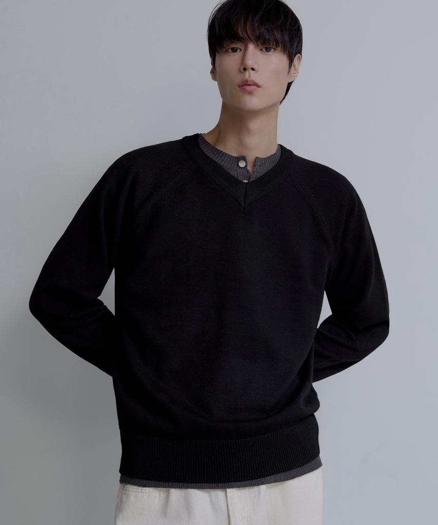 NODU V-Neck Herasi Raglan Crop Knit [Black]