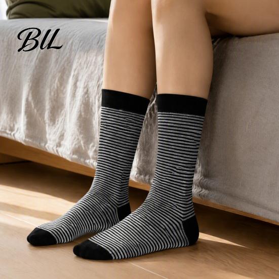 Professional Suit Socks Men's Dress Socks, Comfortable Crew Sock, Solid, Striped, Plaid, Dotted Wear Resistant Footwear Long Large Business