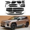 Совместимые аксессуары для Toyota RAV4: Накладки на зеркала заднего вида, Накладки на ручки дверей, Пороги Velanda, Накладки на решетку радиатора для тюнинга и декора.