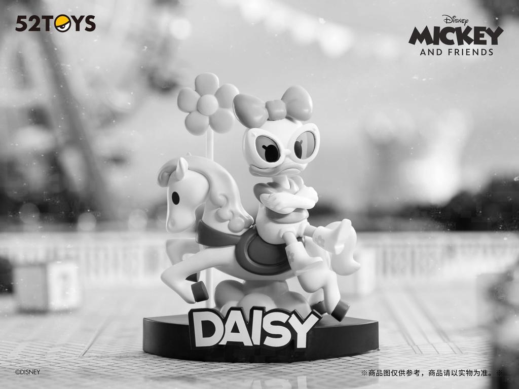 52TOYS BLINDBOX Disney Mickey Friends Carousel Box & 4-Piece