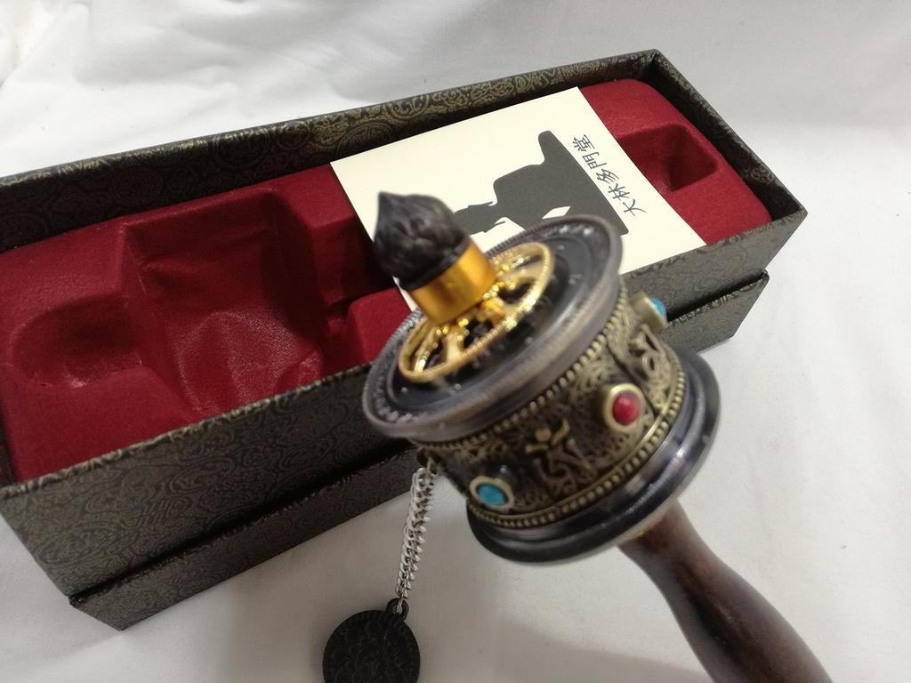 Молитвенное колесо, тибетское, буддийское, устройство для передачи буддийских сутр, маникоро, ритуальный предмет, буддийский алтарь, антикварное украшение