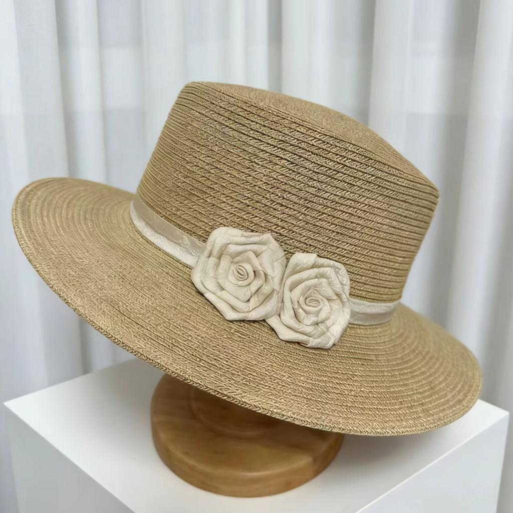 French small fragrant straw hat women's summer lace-up flower flat hat seaside beach travel sun hat top hat