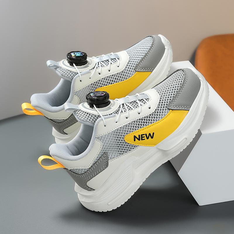 Children's personalized outdoor sports shoes 2025 boys rotating button breathable shoes medium older girls outdoor casual shoes