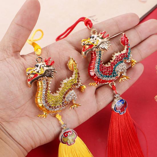 Фигурка китайского дракона, орнамент с красной кисточкой, стразы, инкрустация, цинковый сплав, модель зодиакального дракона, ремесленный орнамент, новогодняя модель животного, подвесная