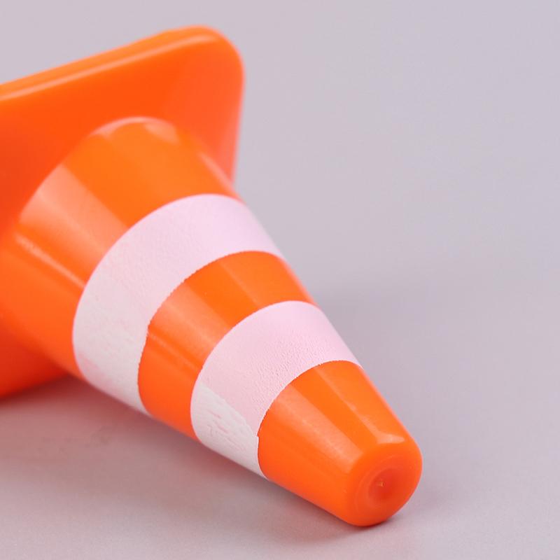 7Pcs Mini Traffic Road Cones Toys Training Roadblock Signs Educational Toy