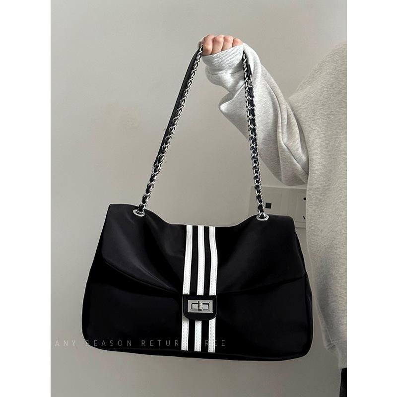 Custom 2025 New Oxford Cloth Bag One-shoulder Crossbody Messenger Bag Simple and Versatile Chain Women's Crossbody Bag