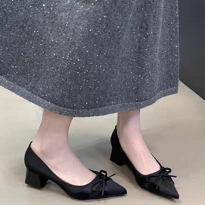Мода 2025 Новые Туфли Мэри Джейн с бантом-бабочкой Женские Модные Туфли с острым носком Вечернее Платье Низкий каблук Женская обувь
