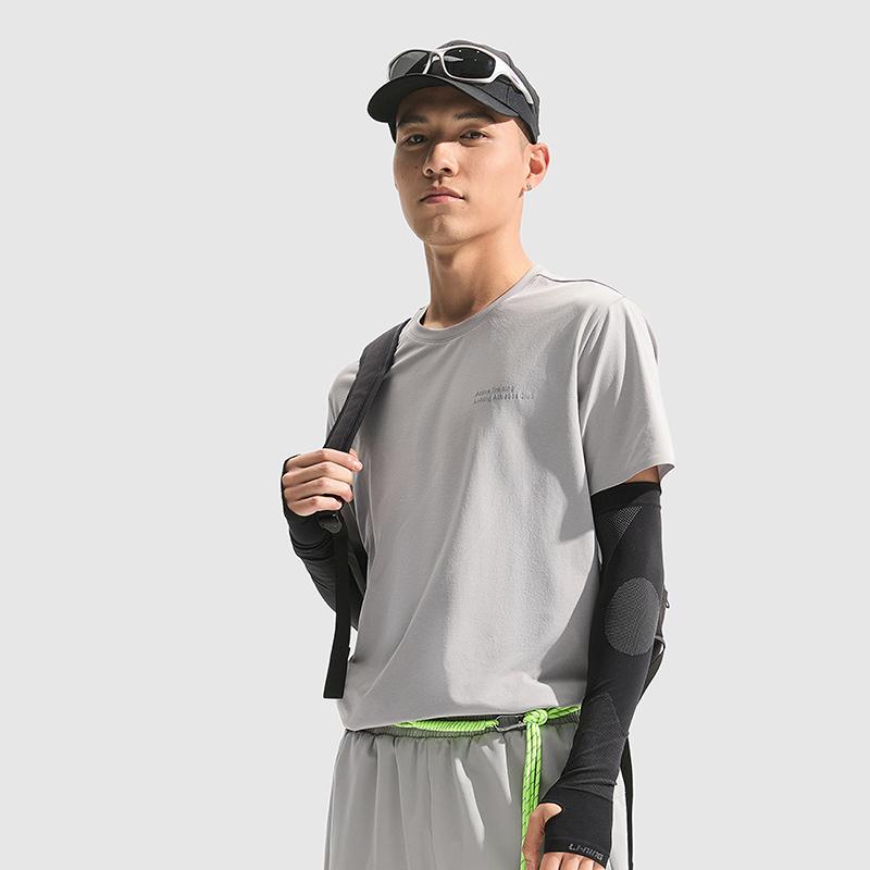 Li-Ning Футболка Cooling Tea T Quick-Dry Cool Casual Printed Letter Round Neck Sports Knit Short Sleeve T Shirt Men tops Ultimate-Gray ATSU587-5