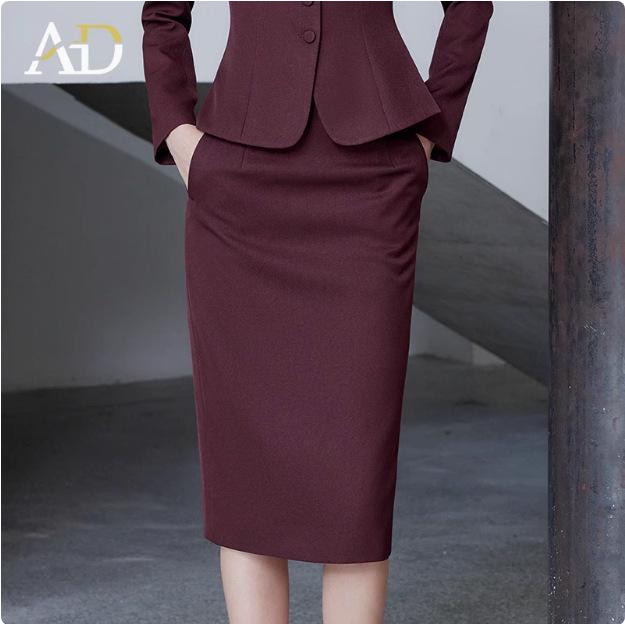 Темно-красное платье с круглым вырезом, приталенное, профессиональная рабочая одежда