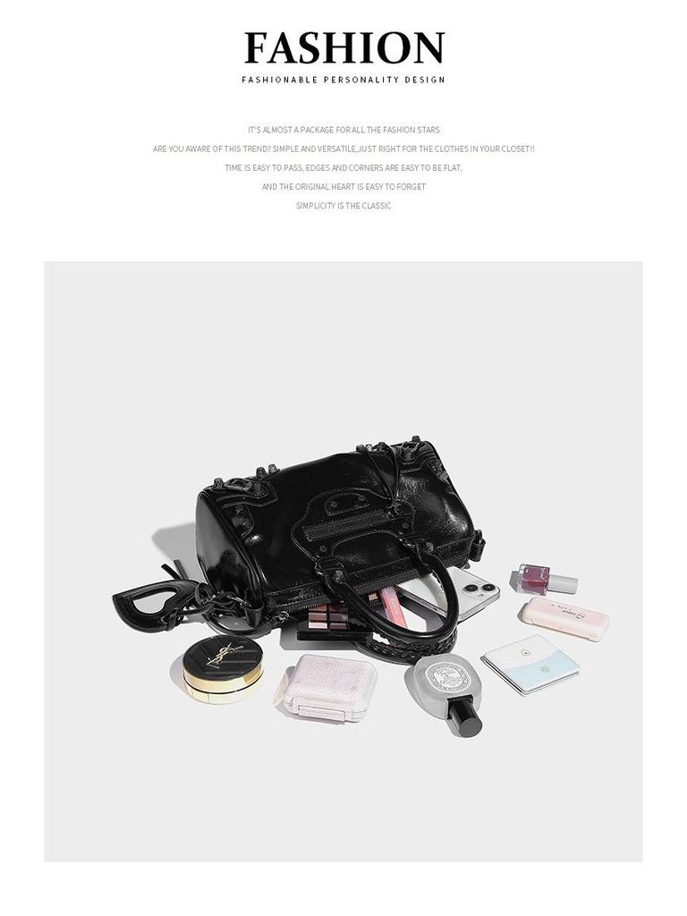 Новая сумка для мотоцикла Rivet Dark: Стильная вместительная сумка-тоут через плечо для модных женщин