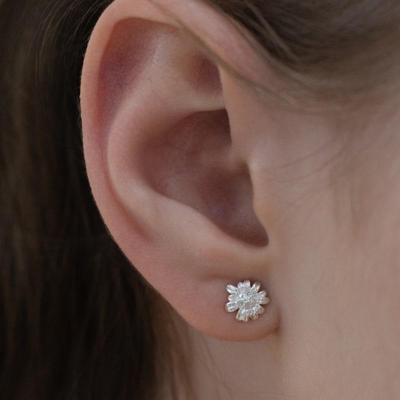 Tatiana (Серебро 925) Серьги «Ослепительная ромашка» EC3198