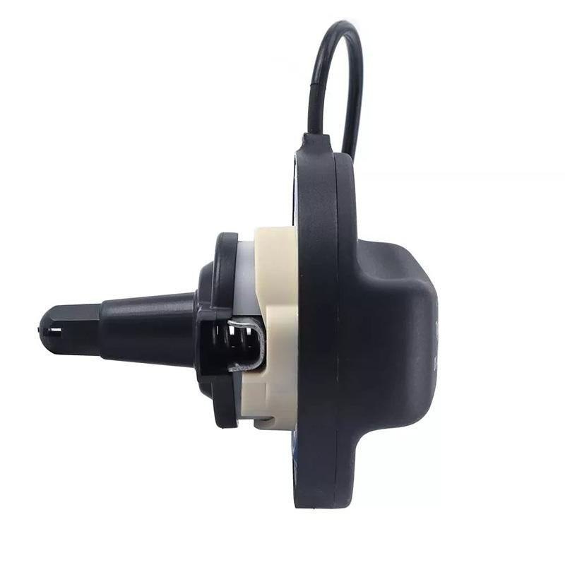 1pcs Black Car Fuel Tank Gas Cap For BMW 1 Series M E82/135i E82/530i E60 16117222391,16116756772