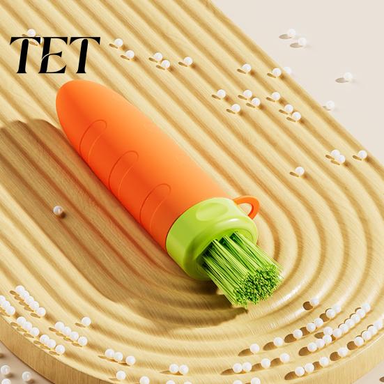 Kitchen Cleaning Brush 3-in-1 Garlic Peeler, Carrot Shape Vegetable Portable Ginger Compact Storage Tool Scrubber with Brush, Multi-Functional