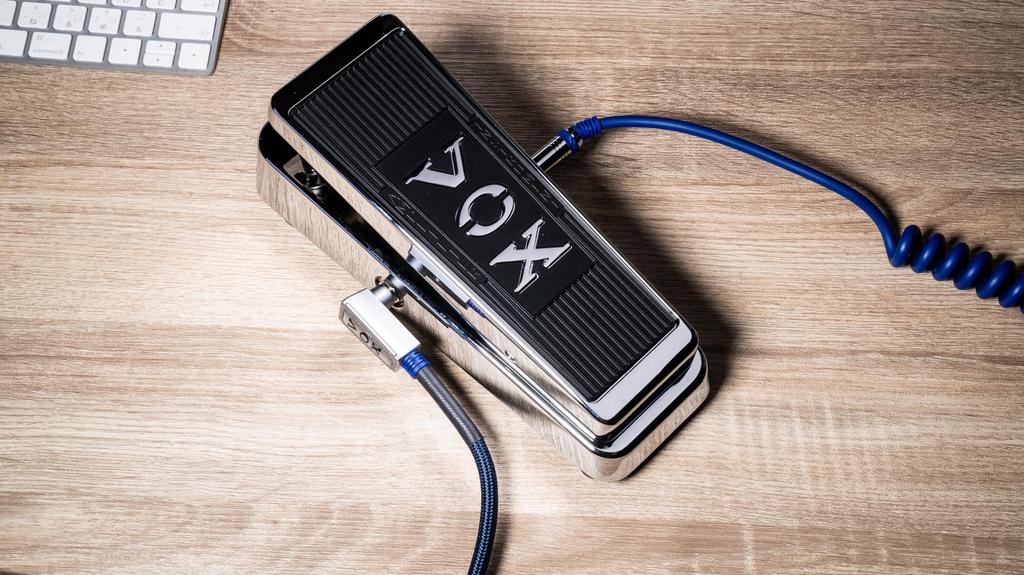 Спецификация педали VOX REAL MCCOY WAH Limited Wah Chrome Box VRM-1 [Ограниченная отделка]