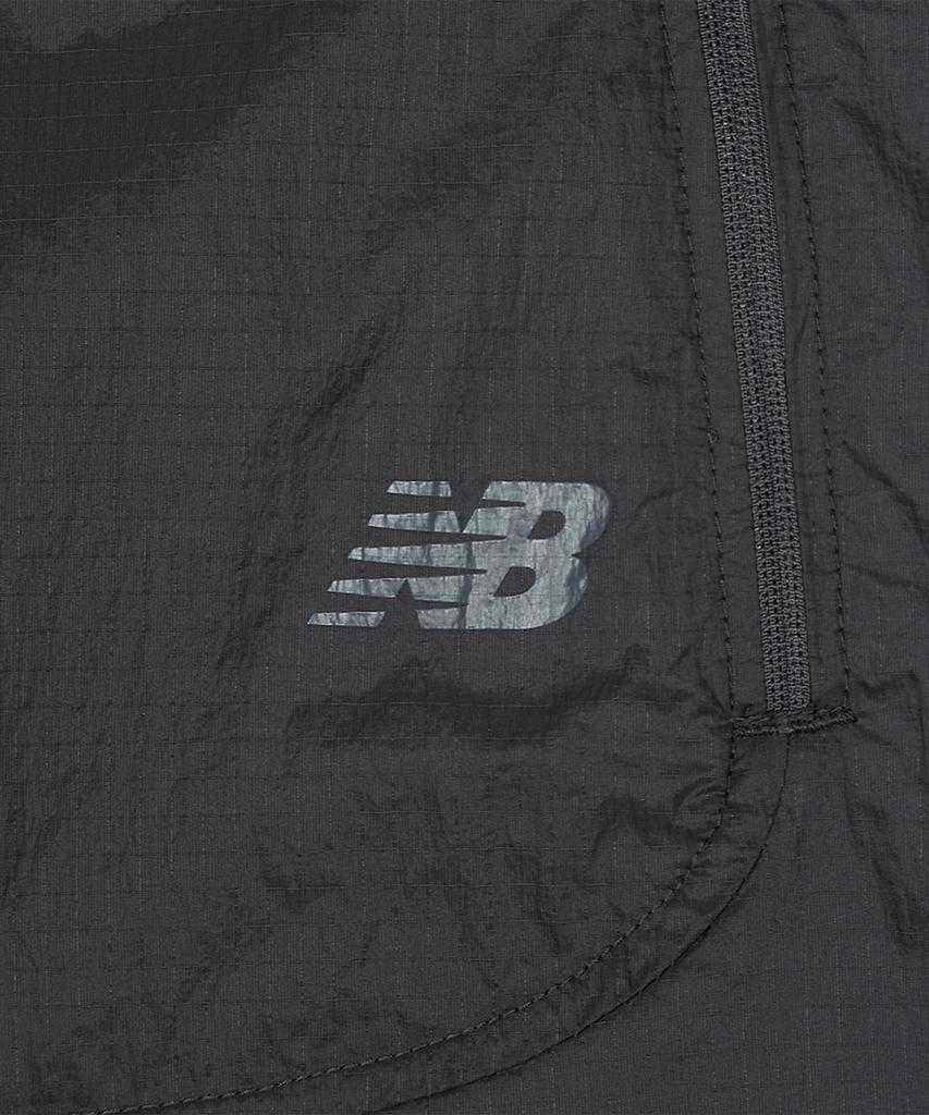 New Balance Nbnag2W522 / Женская ультралегкая тканая куртка Breezelight со сборками (Древесный уголь)
