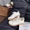 Повседневные универсальные кеды женские 2025 новые осенние тонкоподошвенные на плоской подошве дышащие корейские с круглым носком спортивные ins маленькие белые кеды