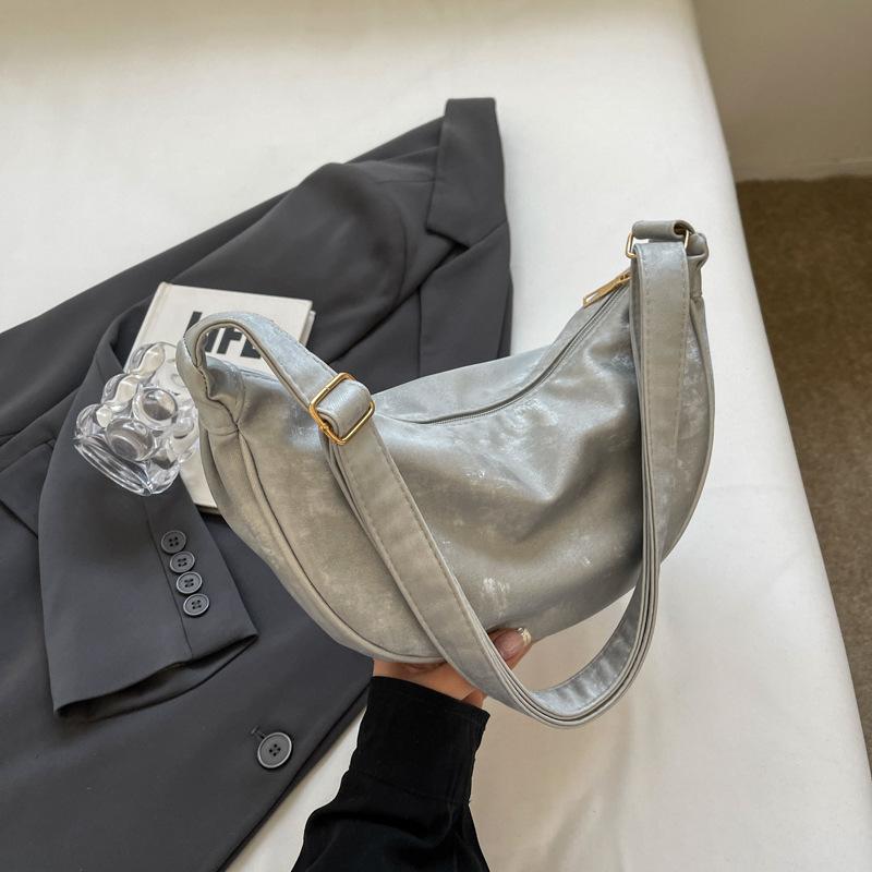 Корейская версия Niche большой емкости сумка для пельменей для женщин новая модная и модная повседневная сумка через плечо сумка через подмышку трендовая