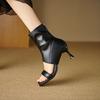 Модное дизайнерское чувство полые с открытым носком крутые ботинки женские 2025 лето на высоком каблуке эластичные короткие ботинки на тонком каблуке сандалии на одной перемычке