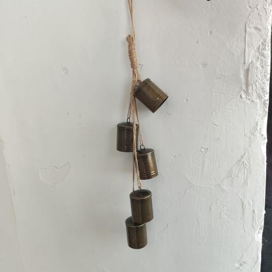 Rustic Christmas Bells Ornament Hanging Rope 5 Bells Christmas Tree Ornaments Handmade Vintage Cow Bells Wind Chime Decoration