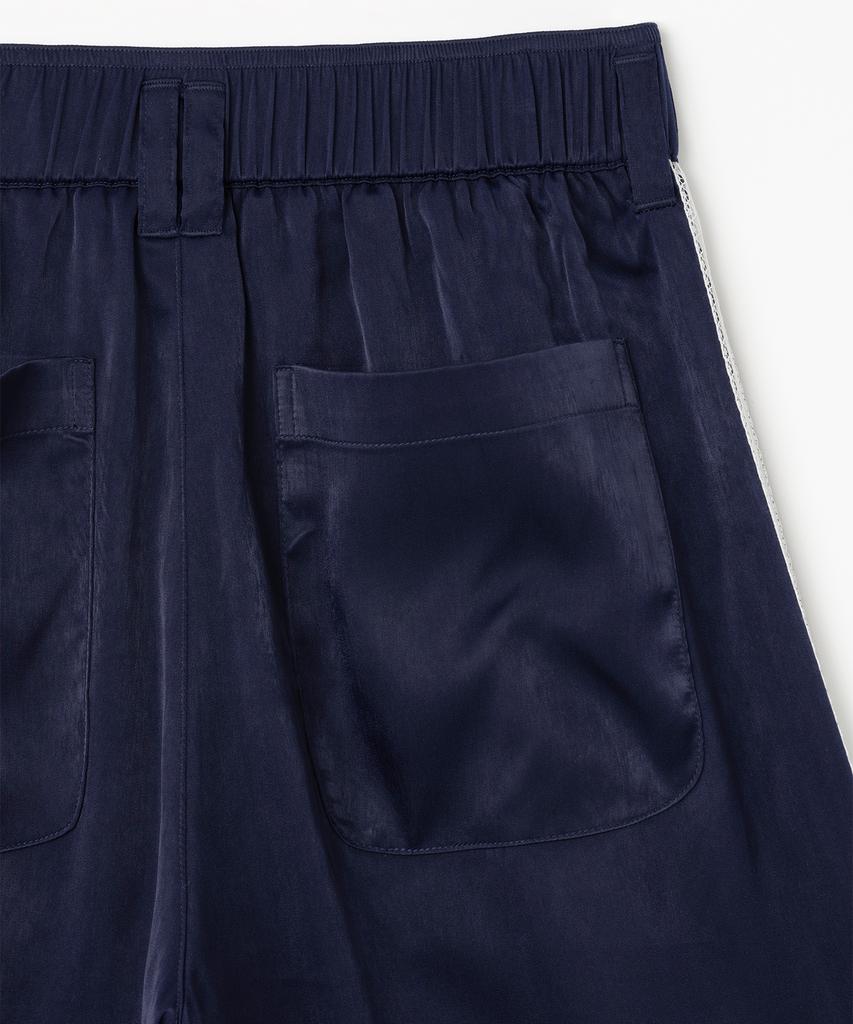MILLO WOMEN Satin Lace Track Shorts [Navy]
