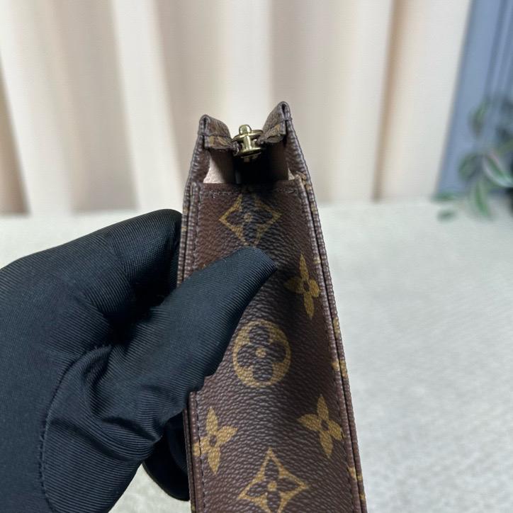 [Б/У] Louis Vuitton Сумка-косметичка Gm 'Коричневый Канвас Monogram' - Очень Хорошее Состояние #SWPKCL