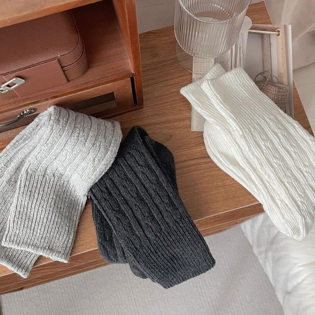 "Lazy Atmosphere" Retro Korean-Style Mid-Thigh Stockings, Wool Warmth, Thickened Stacked Socks, Mid-Tube