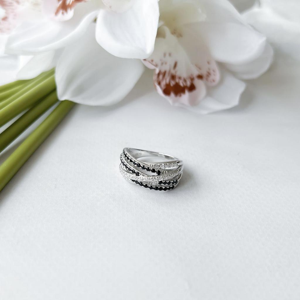 Silver Ring with Cubic Zirconia, Product Weight 6.27 G (2152613)