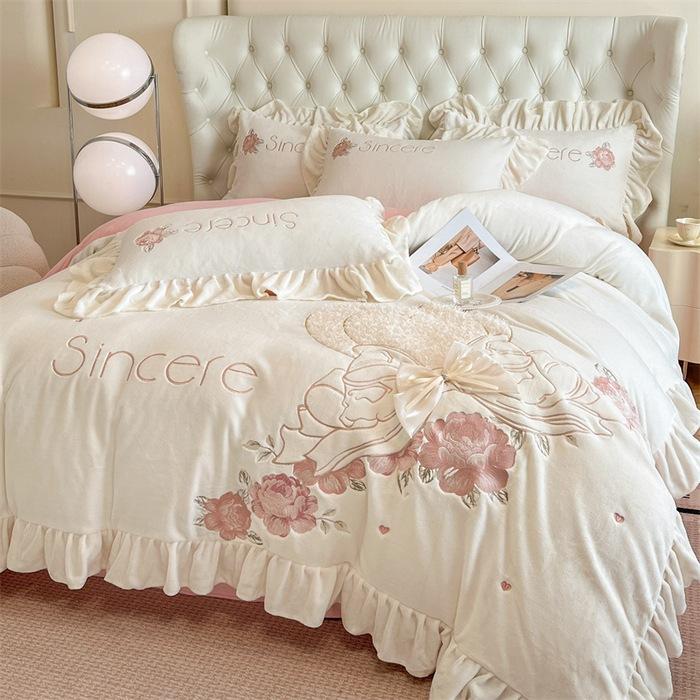 Комплект из четырех предметов из молочного флиса, утепленные простыни, пододеяльник, комплект из четырех предметов в стиле принцессы, постельное белье.