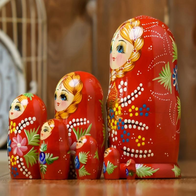 Русские матрешки 7 шт. Деревянная матрешка Коллекционный набор бабушек Ручная роспись Штабелируемая кукла Фестиваль народных искусств Украшение