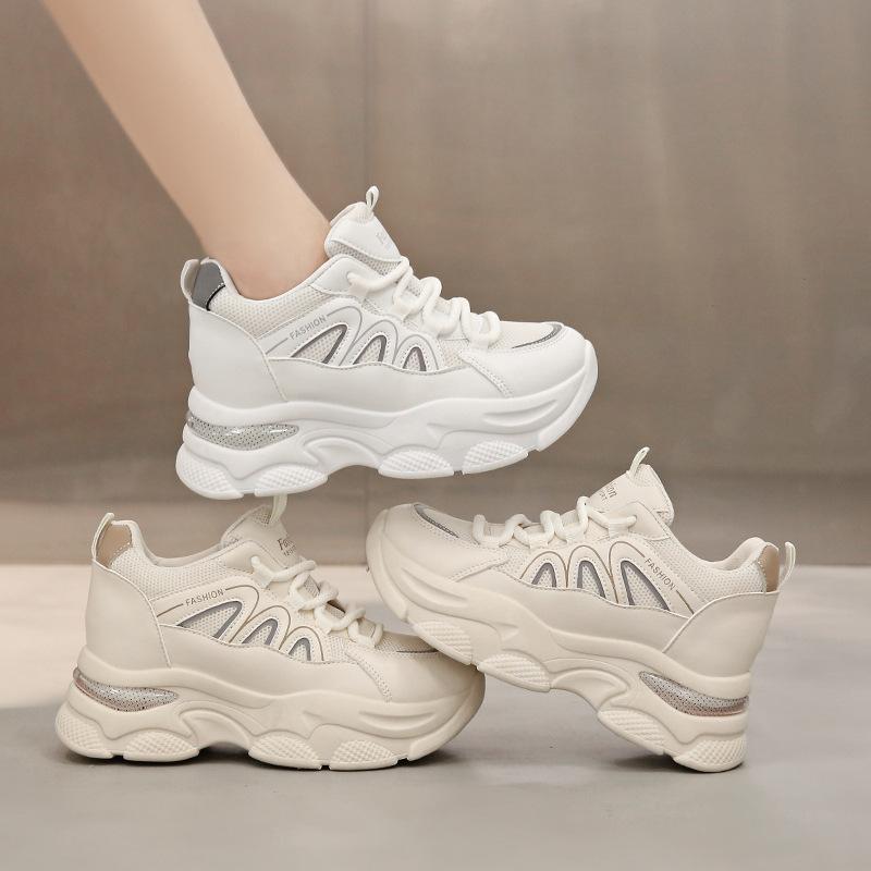 Ins корейская версия платформы папины кроссовки 2025 осень новинка уличная съемка студенческие беговые спортивные туфли увеличивающие рост повседневные туфли