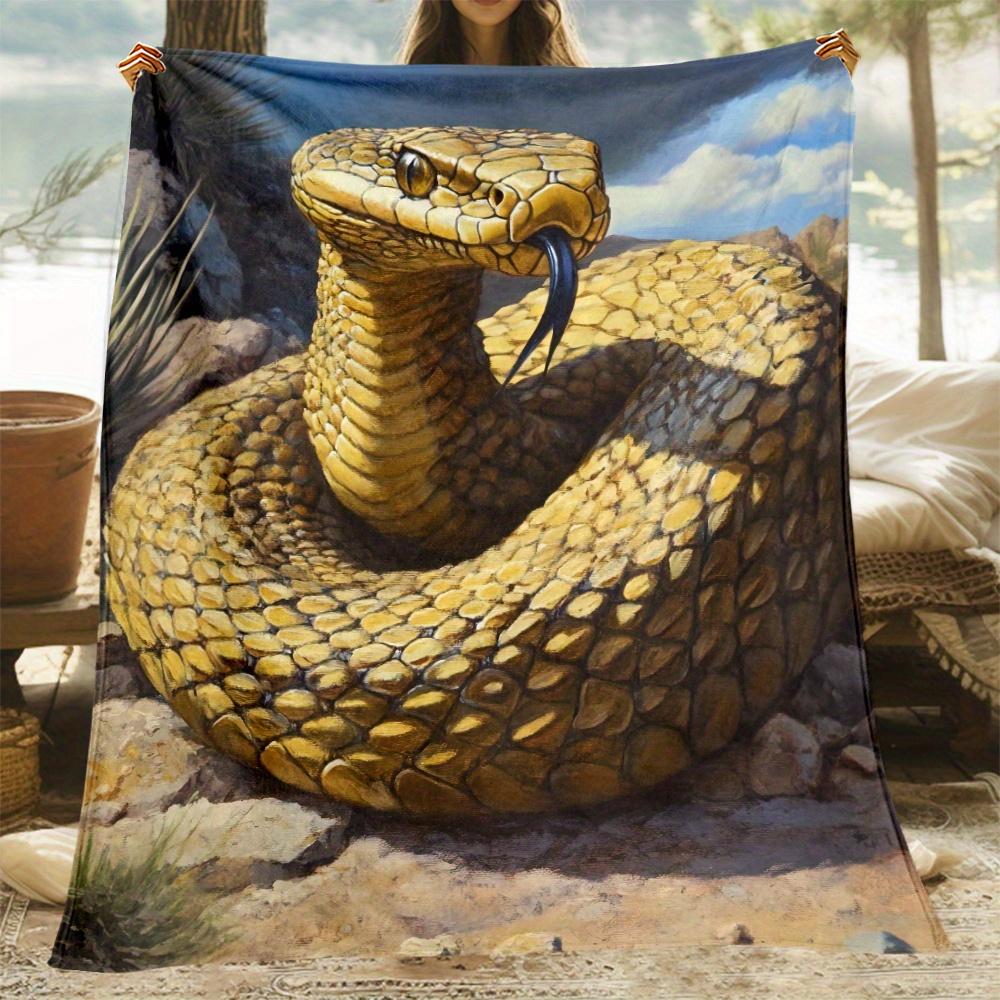 Realistic Rattlesnake Wildlife Flannel Blanket Desert Snake Art Detailed Scales Nature Theme Soft Fleece Throw Cover for Outdoor