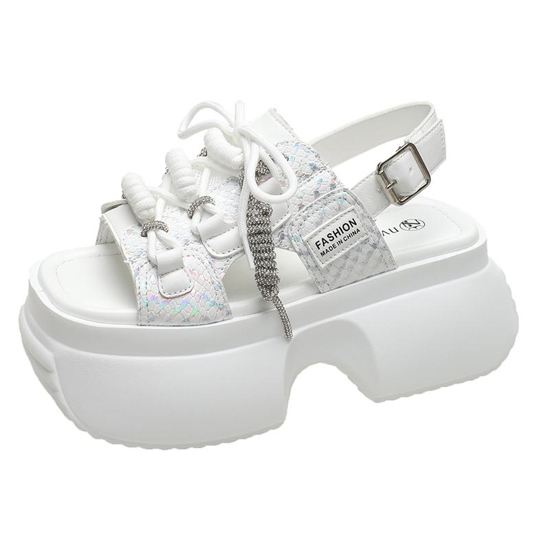 Модные новые летние женские кожаные сандалии на толстой подошве, кроссовки на высокой платформе, дышащие повседневные тапочки, женские кроссовки на каблуке 8 см