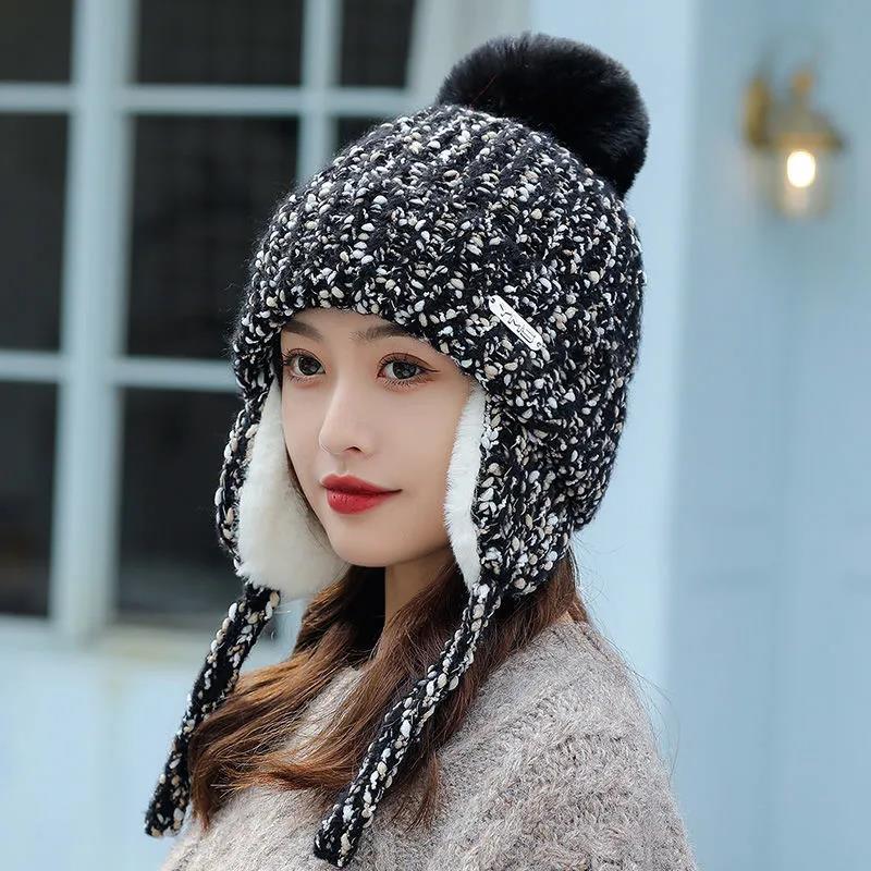 Шерстяная шапка женская зимняя, теплая и для отдыха, плюс бархатные толстые наушники. Милая и универсальная морозостойкая вязаная шапка для езды на велосипеде Lei Feng.