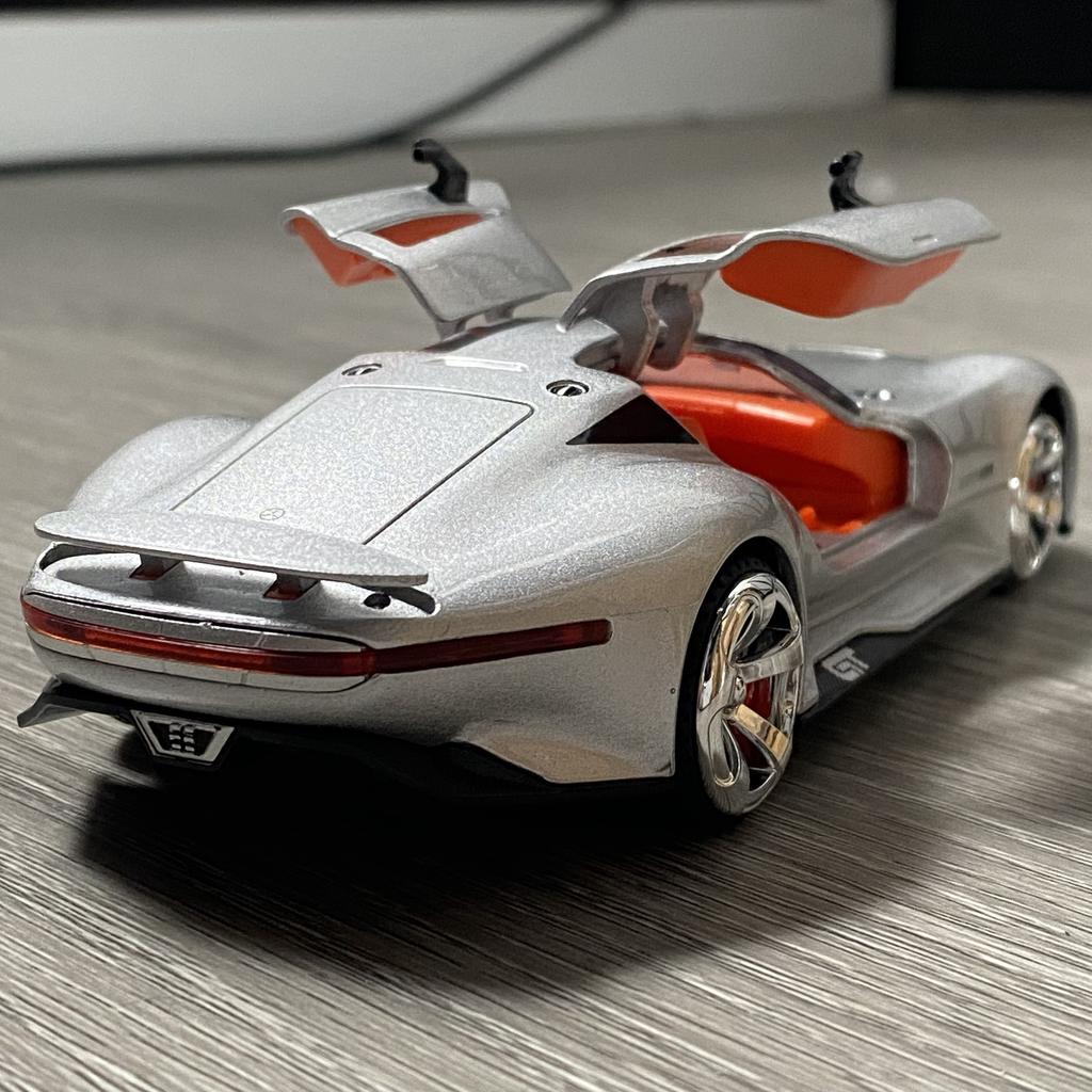 1:32 Benz AMG VISION GT Super Concept Sport Car Alloy Diecast Model Car High Simulation Children's Toy Car With Sound And Light