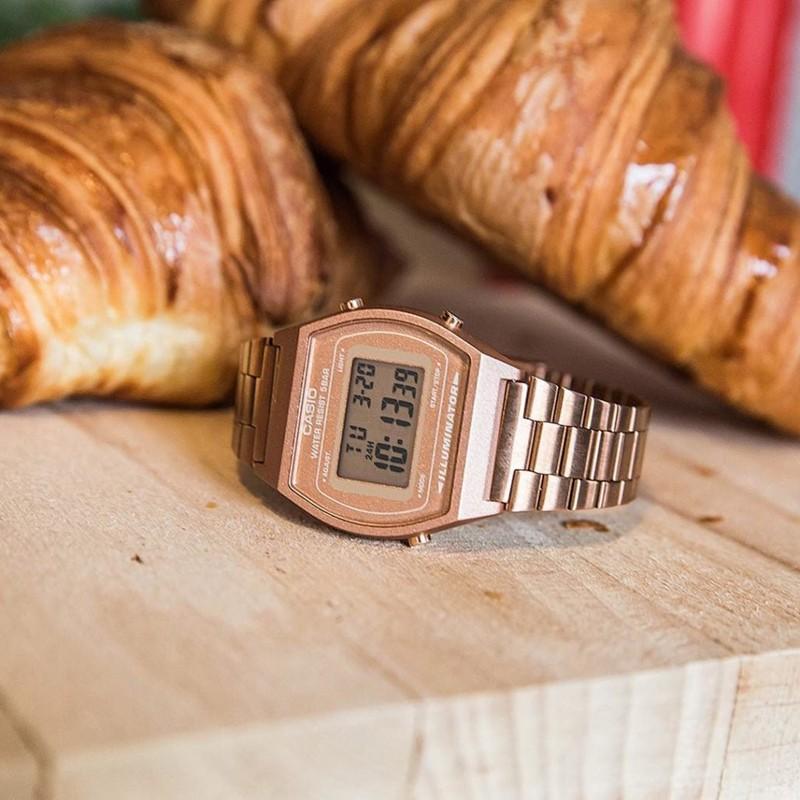 Casio Женские часы YOUTH Золотые B640WC-5A B640WC-5A