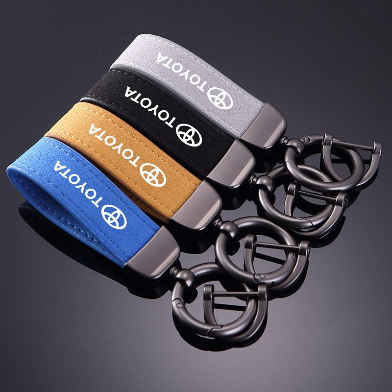 ATH1 Leather Metal Luxury Car Keychain For Toyota Rav4 Prado Corolla CHR Avalon Highlander Tacoma Hilux Avensis Camry Land Cruiser