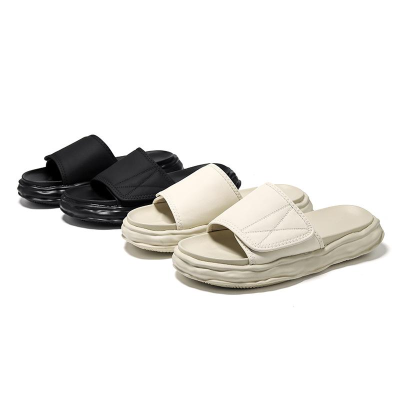 Сандалии мужские 2025 новые кожаные на толстой подошве пляжные летние нескользящие и износостойкие двойные классные тапочки 4887-R