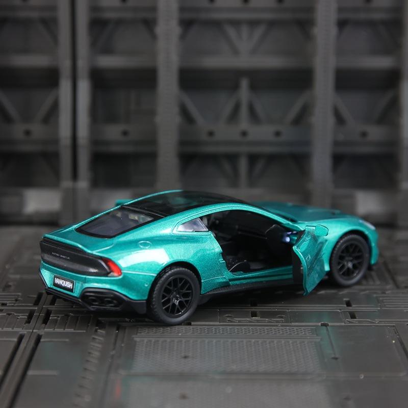 1:34 Vanquish Металлическая модель автомобиля, Открывающиеся двери, Звук и свет, Возвратная мощность, Спортивный автомобиль, Богатая детализация