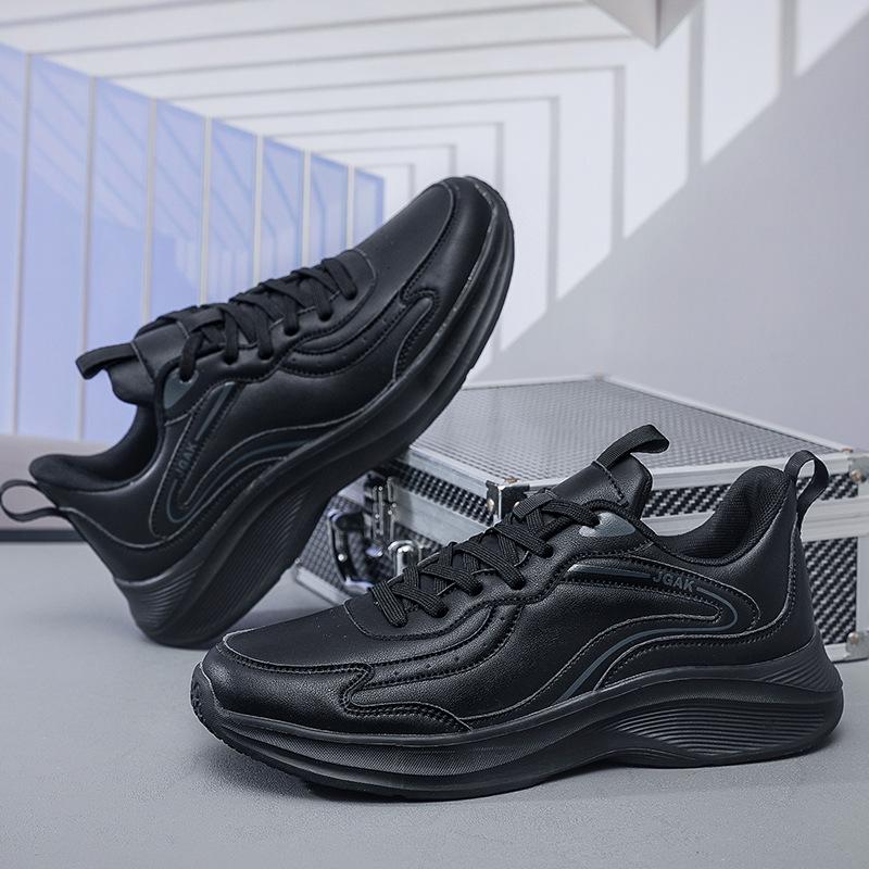 Men's shoes ultra-light plus size non-slip leather breathable running training shoes casual sports shoes