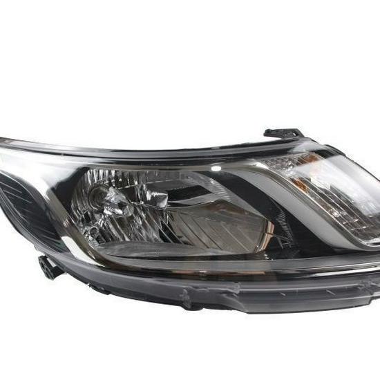 Подходит для сборки фары Kia K2 (Модели 2011-2014 годов) с передним и задним бамперами, фарами и задними фонарями.
